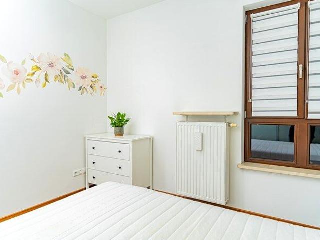 Giełdowa 4a, Wola, 3 pokoje z mp blisko st. Metra Warszawa