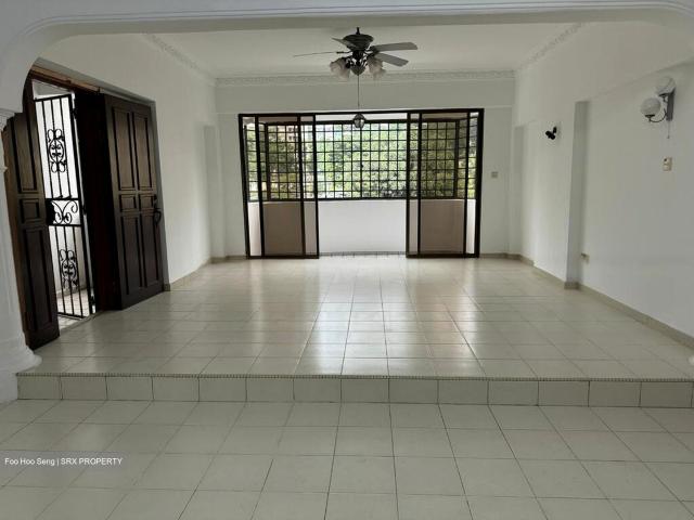 Giffard Mansions D12, Apartment