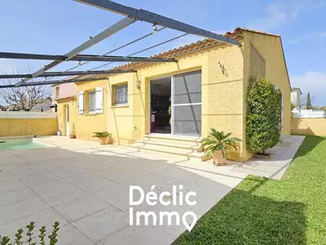 Gigean 34770 Achat / Vente maison 4 pièces t4 au dernier étage piscine