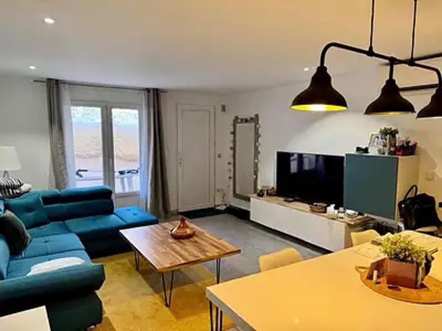 Gigean 34770 Achat / Vente maison 9 pièces t9 au dernier étage