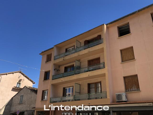 GIGI APPARTEMENT T3 de 67 m2 BALCON GRENIER QUARTIER