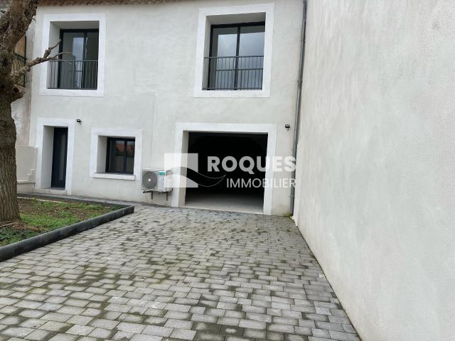 Gignac, maison de village de 114 m2 habitables avec garage et extérieur, belles prestations