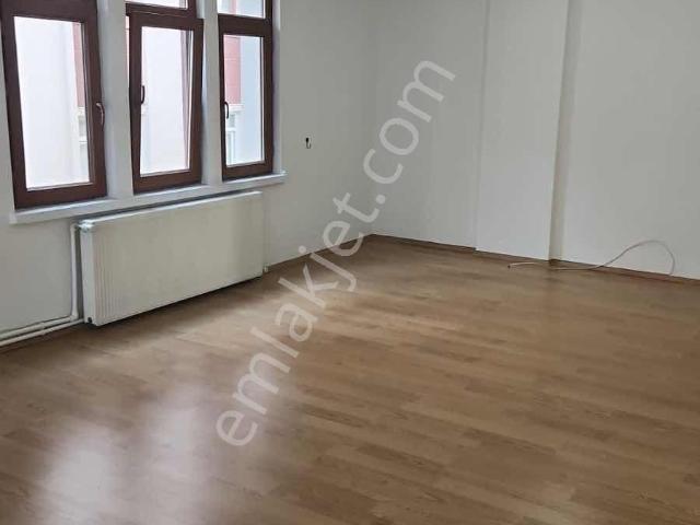 Giresun Merkez Valilik Yakınında