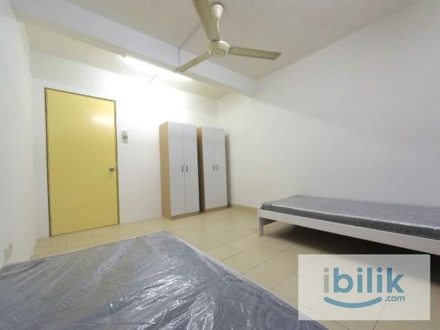 Girl Muslim/ sharing / Master Room at Plaza Metro Prima, Kepong/ wifi /aeon /mrt