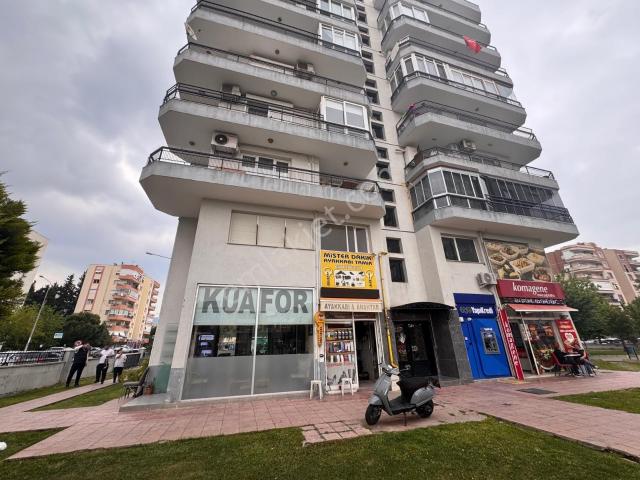 Girne Bulvarı Pazar Yeri Yanı Cadde Üstü Kiralık Dükkan
