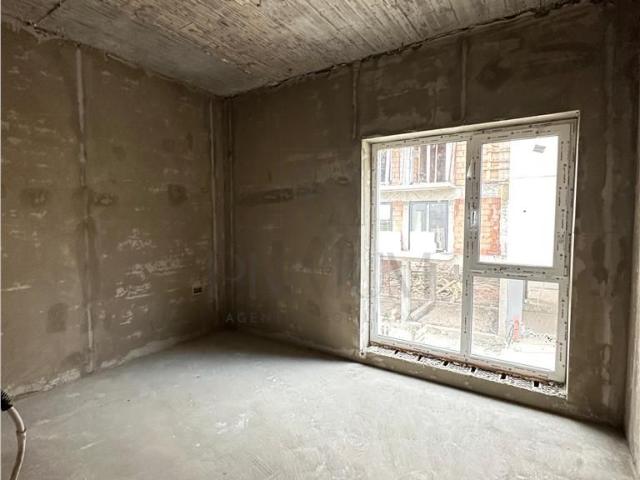 GIROC 2 Camere Gradina privata Predare imediata