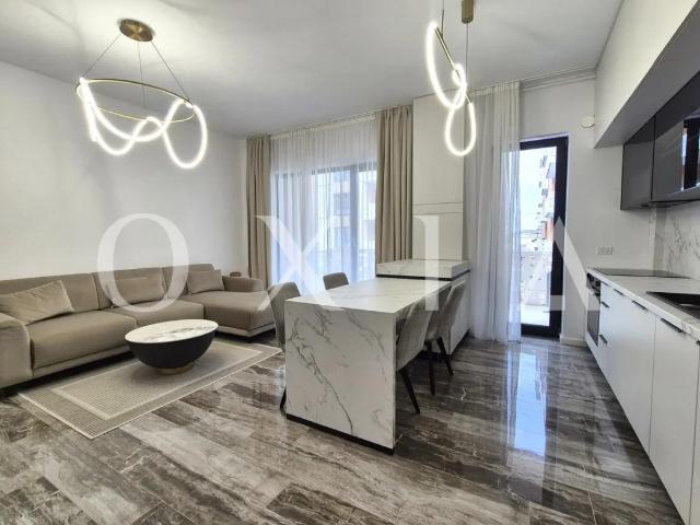 Giroc – Future Residence, Mobilat&Utilat, Piscina