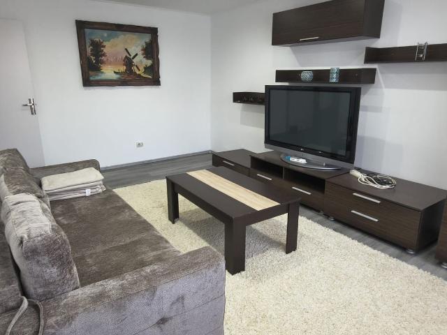 Girocului | 2 Camere | Etaj intermediar | Centrala proprie