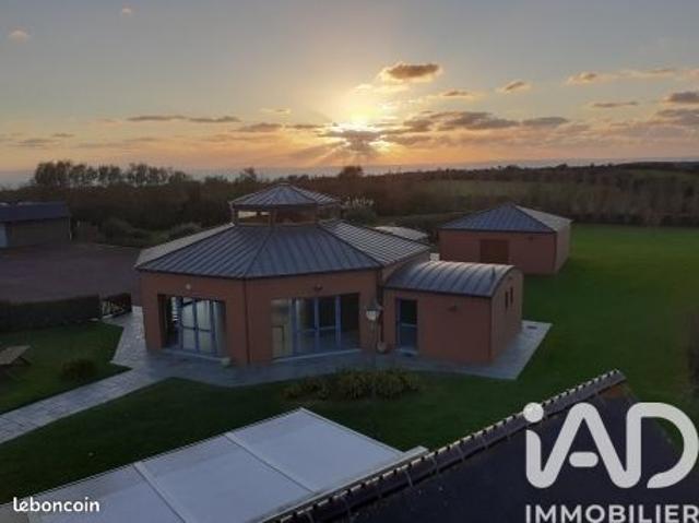 Gîte 17 pièces 465 m²