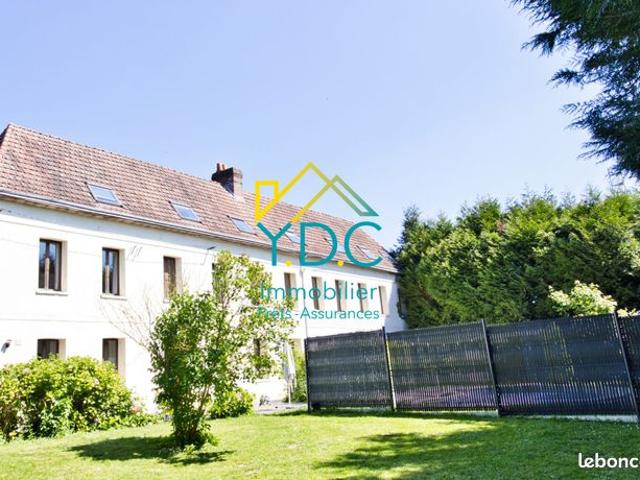 Gîte 10 pièces 375 m²