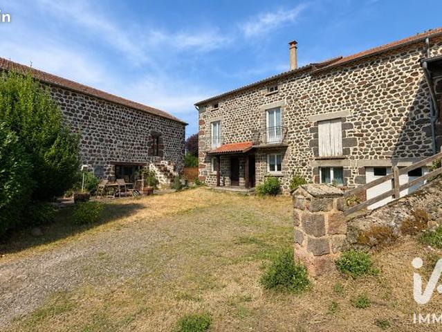 Gîte 12 pièces 310 m²