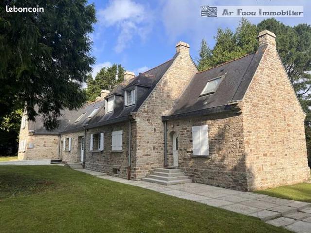 Gîte 12 pièces 330 m²