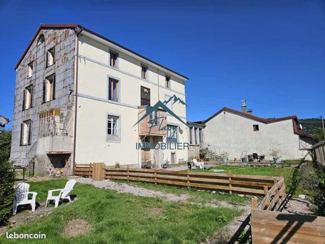 Gîte 12 pièces 365 m²
