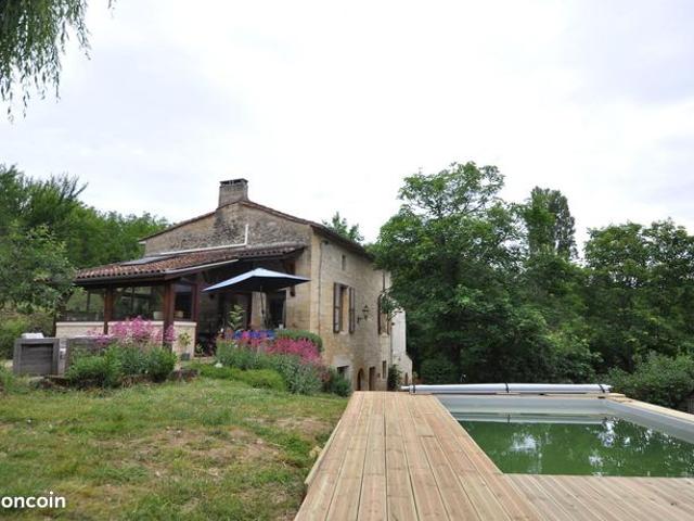 Gîte 8 pièces 183 m²