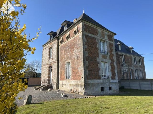 Gîte 9 pièces 284 m²