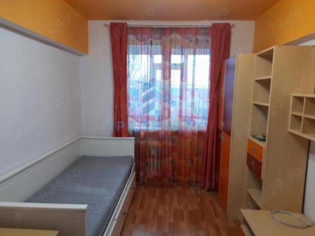 Giurgiului | 3 Camere | Decomandat | Balcon | Parcare | Renovat