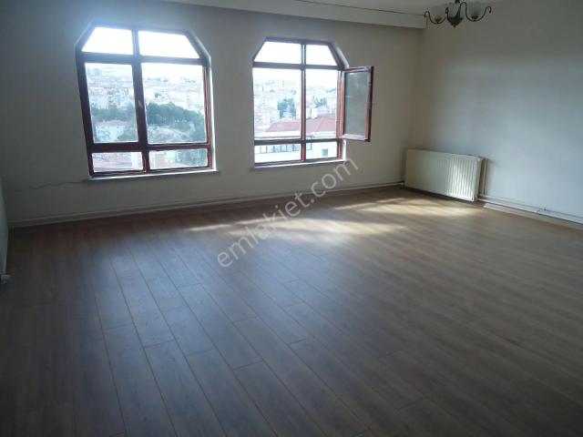 Gizem Emlaktan Subayevlerinde 3+1 Kiralık Daire