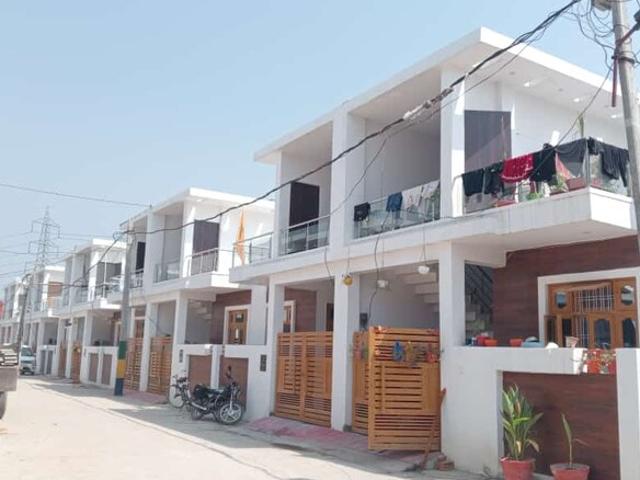 Gomti Nagar, Lucknow East 1.5 Bedroom 734 Sq. Ft. Villa in Gomti Nagar Lucknow Listing ID: #10267