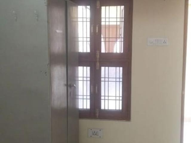 Gomti Nagar, Lucknow East 1 RK 500 Sq. Ft. Builder Floor in Gomti Nagar Lucknow Listing ID: #10412