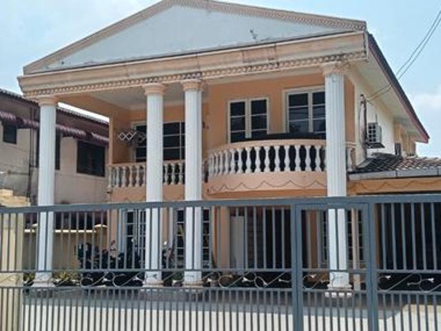 GOMBAK KG CHANGKAT RUMAH BANGLO UNTUK DI jual