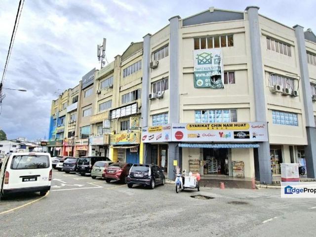 GOMBAK SETIA