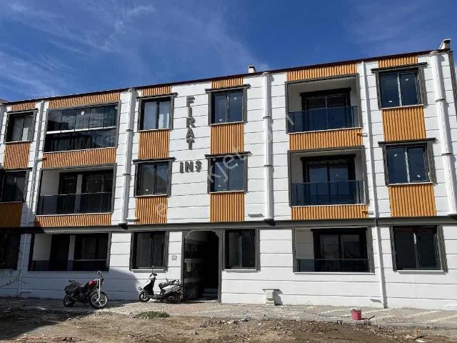 Gömeç Mithatpaşa Mahallesi Satılık 2+1 Daire