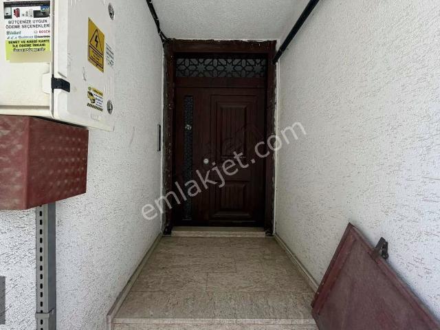 Gömeç Mithatpaşa Mahallesinde Eşyalı Kiralık Daire
