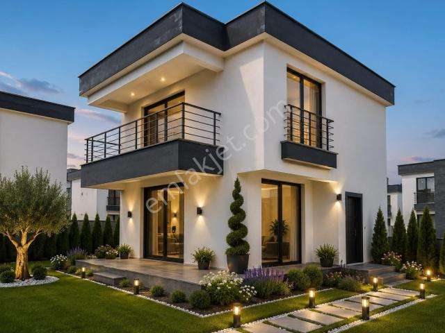 Gömeç Sahilde Site İçerisinde Mükemmel Konumda 3+1 Villa
