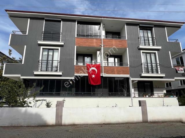 Gömeç'te Doğalgazlı Asansörlü Kiralık Daire
