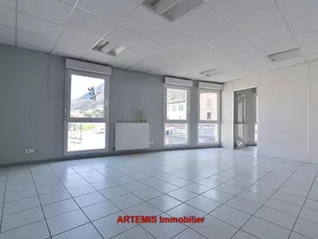 Goncelin 38570 Achat / Vente divers 5 pièces