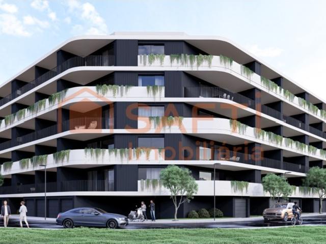 Gondomar Premium T3 com Terraço Piso 1 Nascente