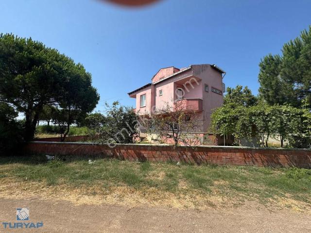 Gönen Denizkentte Kiralık Fırsat Villa