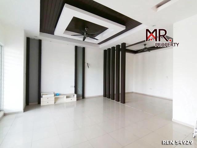 GOOD CONDITION 2 Storey Terrace House SP Saujana FOR SALE