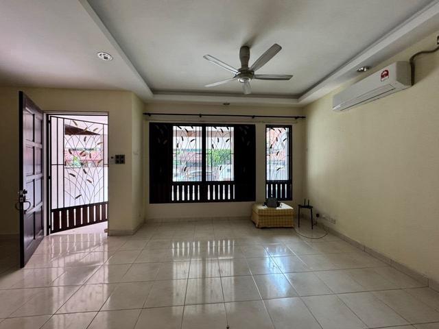 GOOD CONDITION 2 Storey Terrace Setia Alam Sari Ilham 2 Bangi