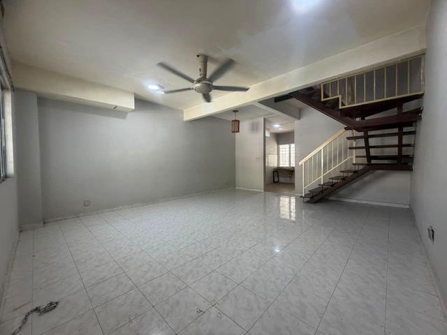 Good Condition 2 Sty Terrace HouseBandar Tasik Puteri HijauRawang