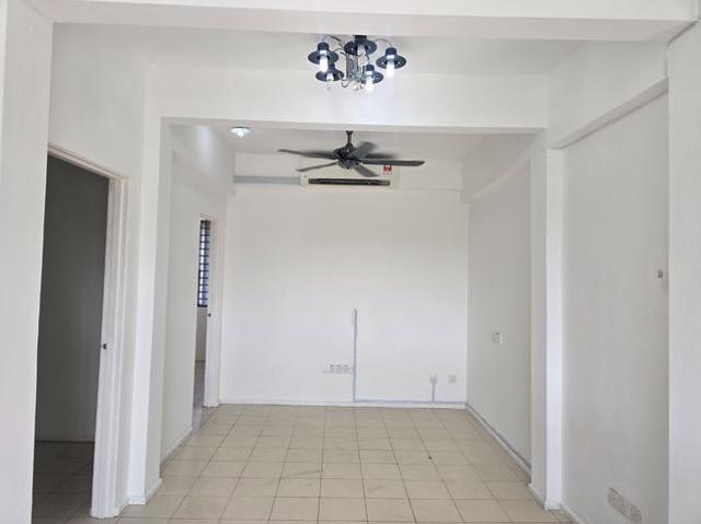 Good condition Bukit Vor Garden Court Phase 2 Petagas Putatan