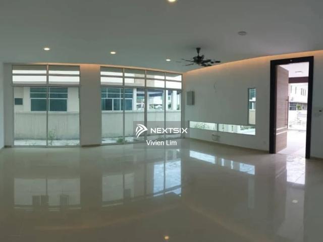 Good Condition, Convenient Location