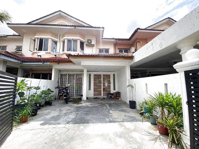 RUMAH CANTIK Double Storey Taman Alam Jaya Puncak Alam