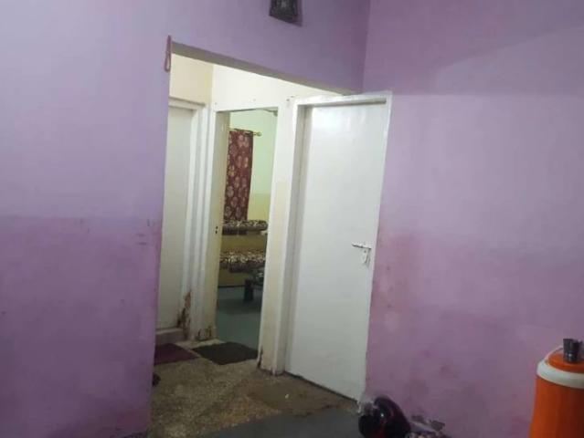 Good Condition Flat Need to Sell Very Fast Karachi Abul Hassan Isphani Road ID 06975