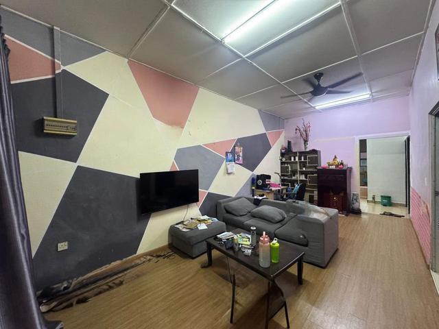 Good Condition Single Storey Johor Jaya Jalan Keembong