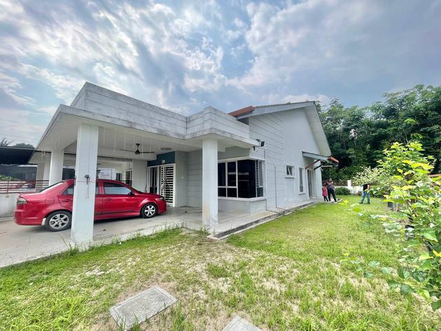 GOOD CONDITION Single Storey SemiD Seksyen 29 Kg Lombong Shah Ala