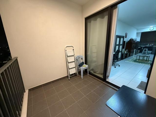 Good Condition Studio Netizen Condo walk to mrt for sale