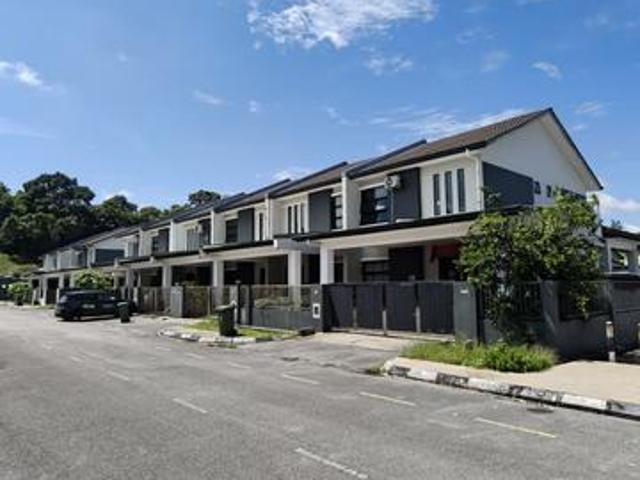 Good conditioned double storey corner terrace house for sale
