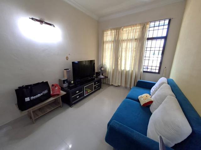 Good deal and well condition Taman seri perak renovated
