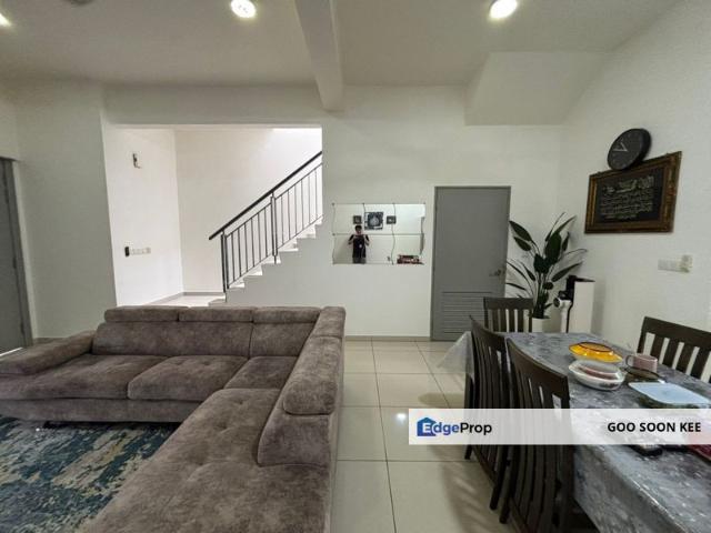 Good Deal Impiana Apartment at East Ledang Near to Iskandar Puteri