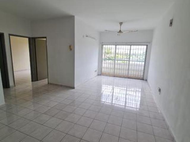 Good Deal Sutramas Apartment 2CARPARK850SF Puchong Jaya LRT IOI