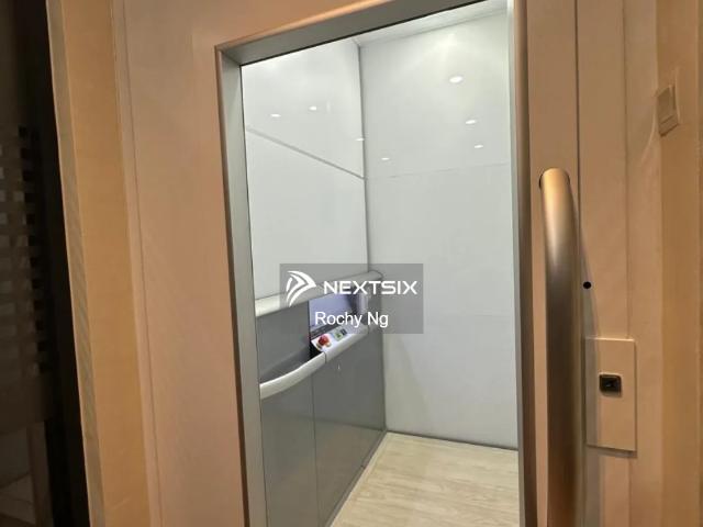 Good Deal, R&F Princess Cove, 2 Bedrooms 2 Bathrooms, Brand New Unit