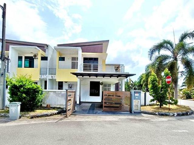 GOOD FOR VALUE GATED GUARDED 2 Sty SemiD Vista KiranaAyer Keroh