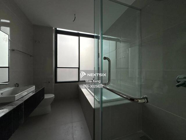 Good for investment purposes Own living Corner lot extra spaces Currently tenanted RM 2100 sq ft 2 bedrooms 2 bathrooms Balcony Partially furnished