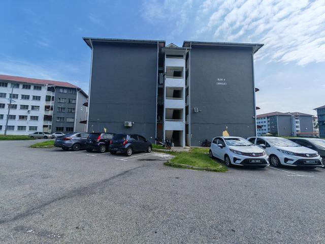 Good for investment Pangsapuri Taman Tasik Utama Ayer Keroh